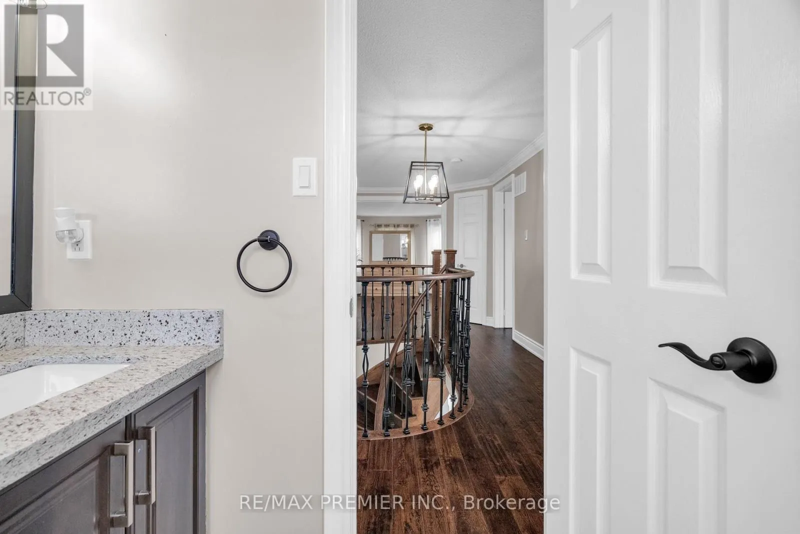 59 GLENABBEY DRIVE