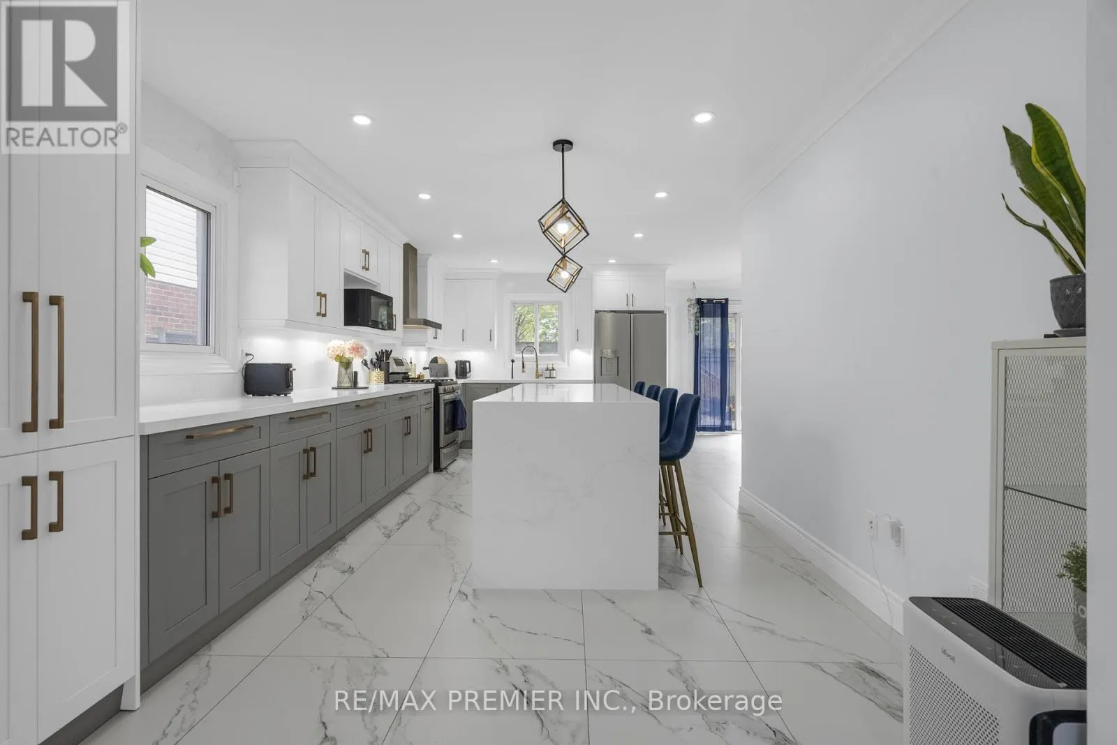 59 GLENABBEY DRIVE