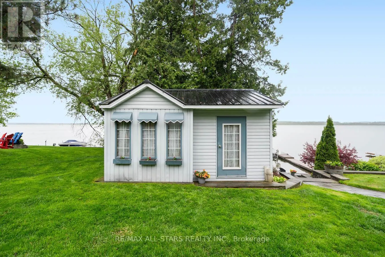 231 STEPHENSON POINT ROAD