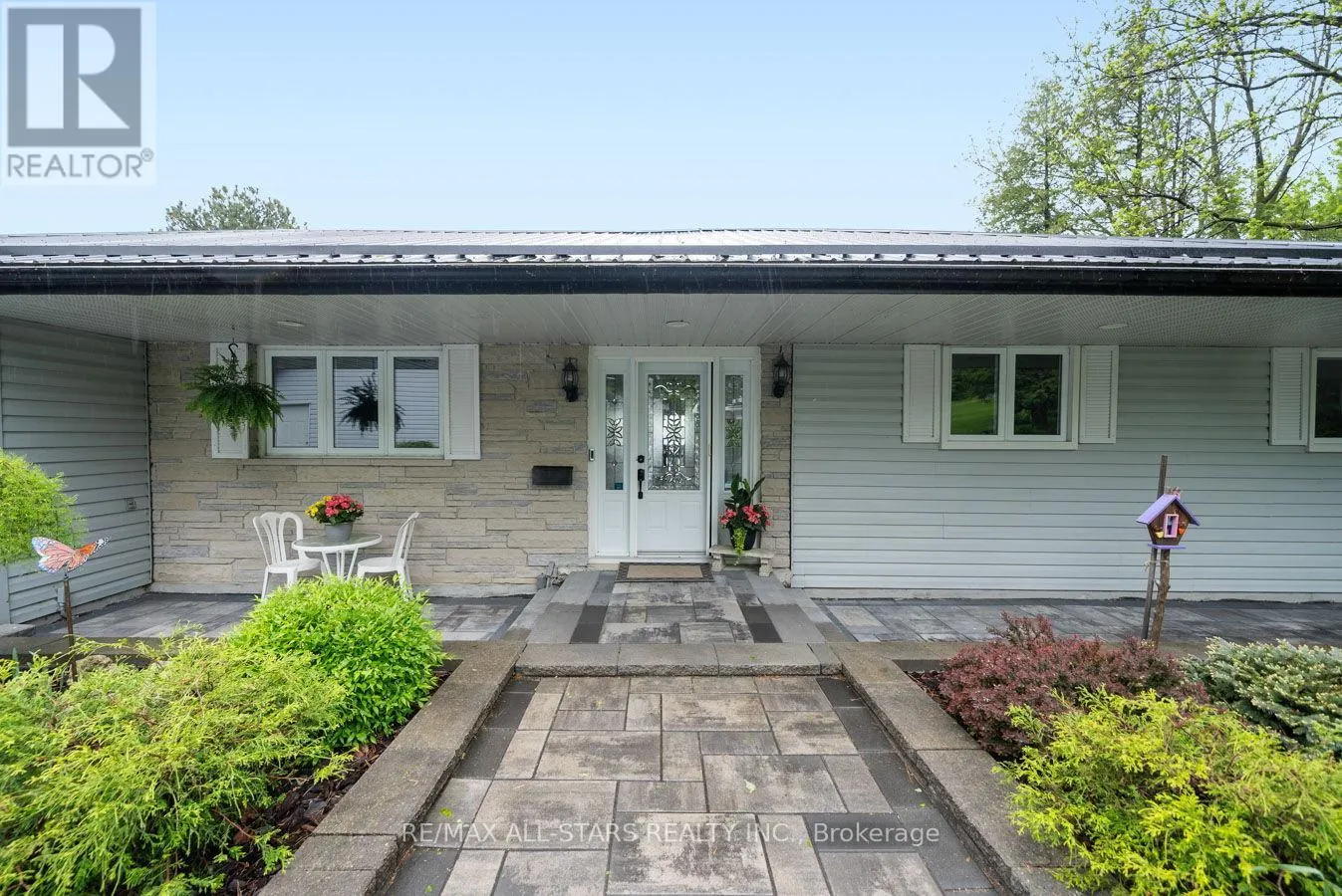231 STEPHENSON POINT ROAD