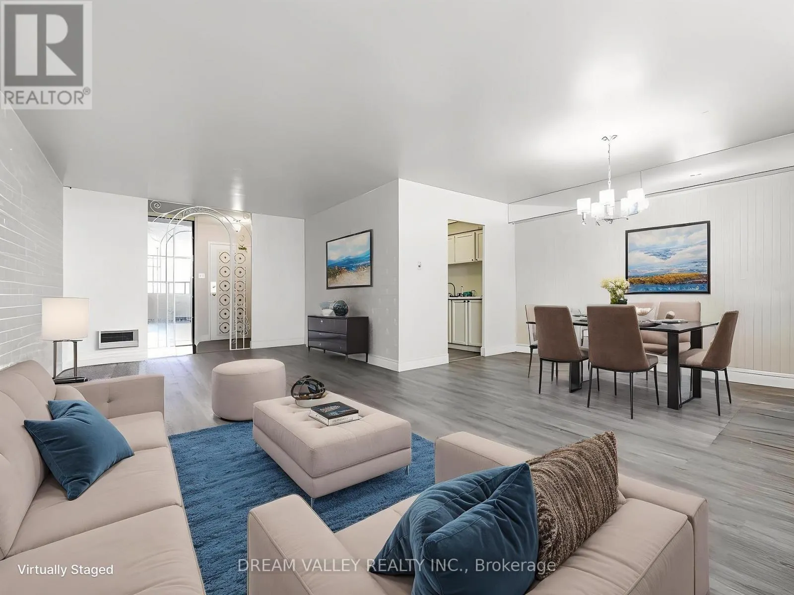 505 - 3420 EGLINTON AVENUE E