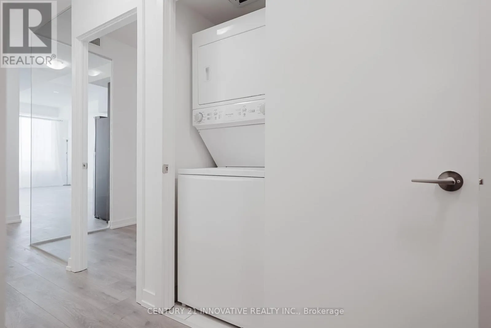 1703 - 1435 CELEBRATION DRIVE