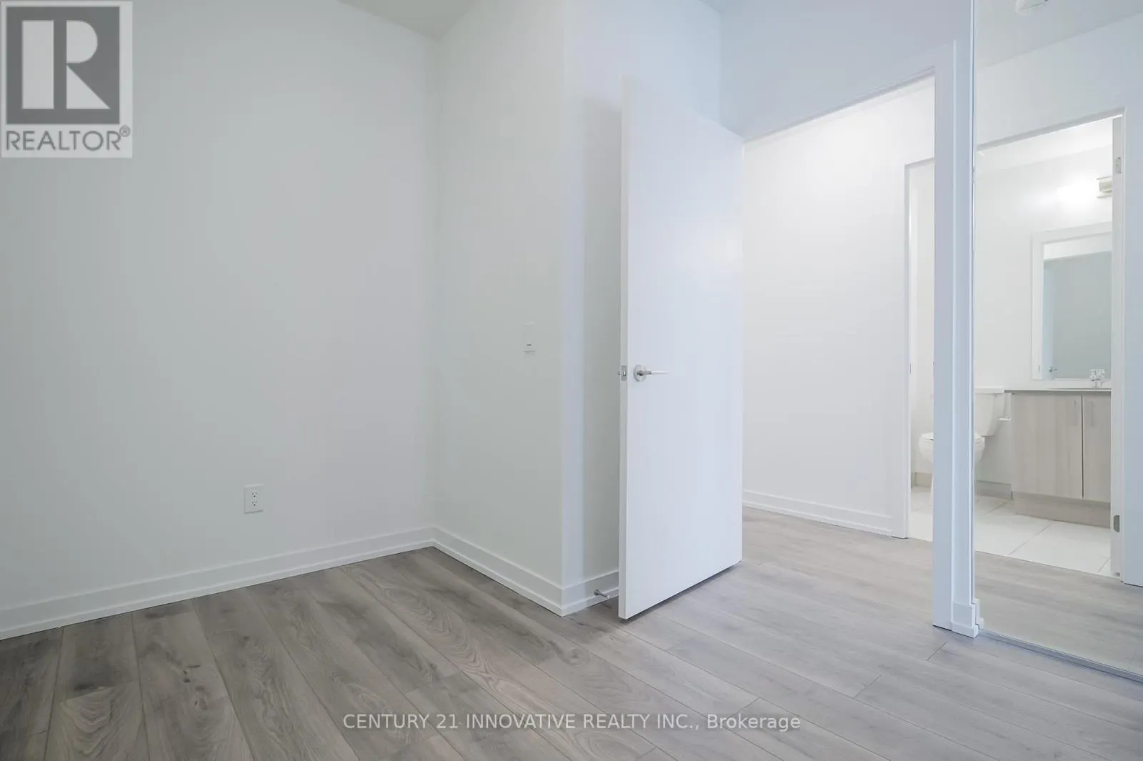 1703 - 1435 CELEBRATION DRIVE
