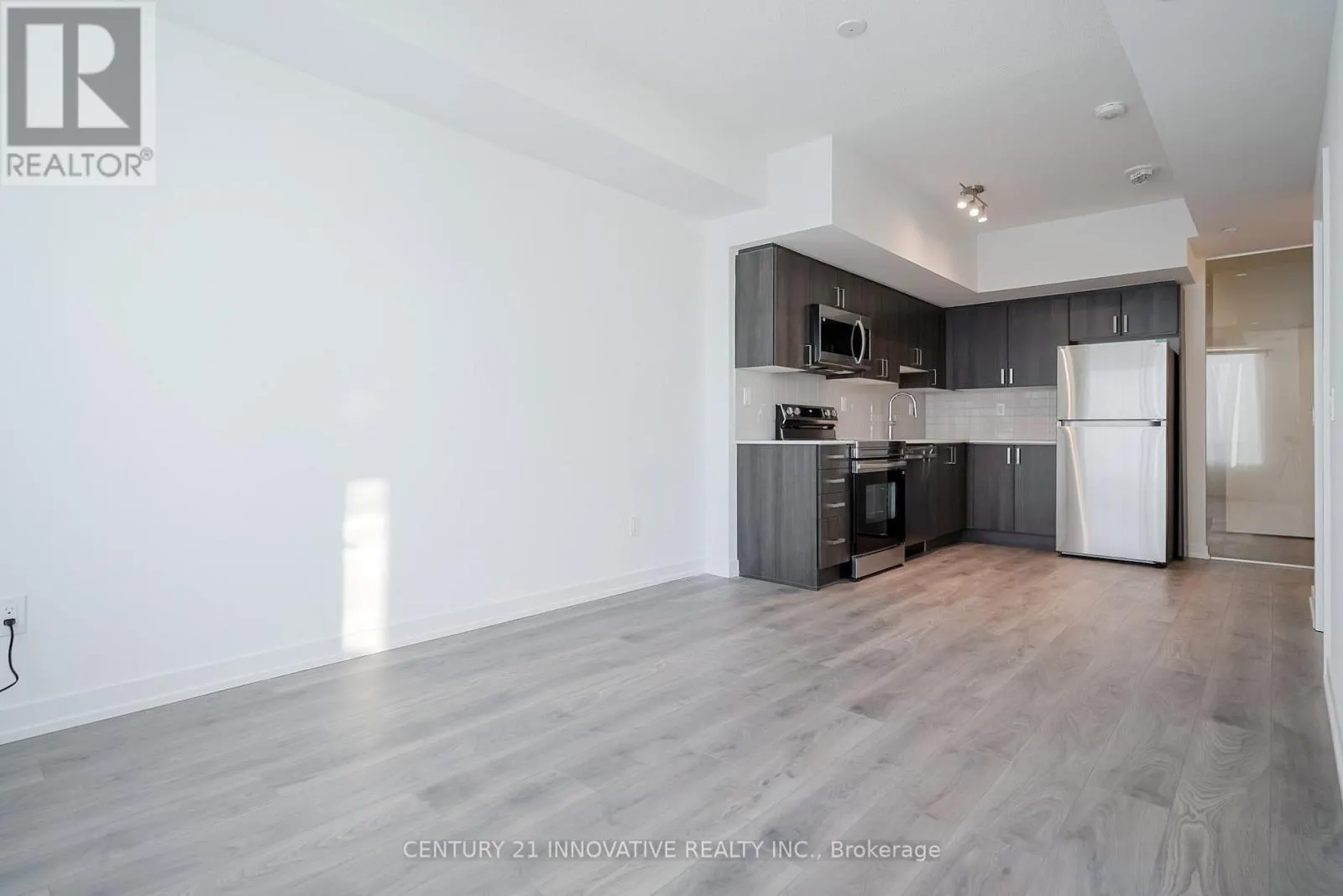 1703 - 1435 CELEBRATION DRIVE