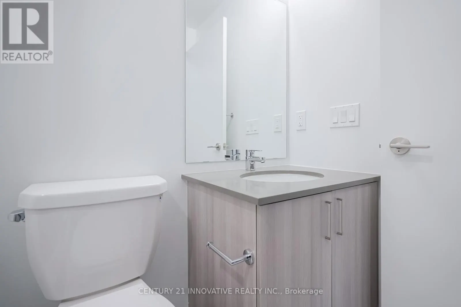 1703 - 1435 CELEBRATION DRIVE