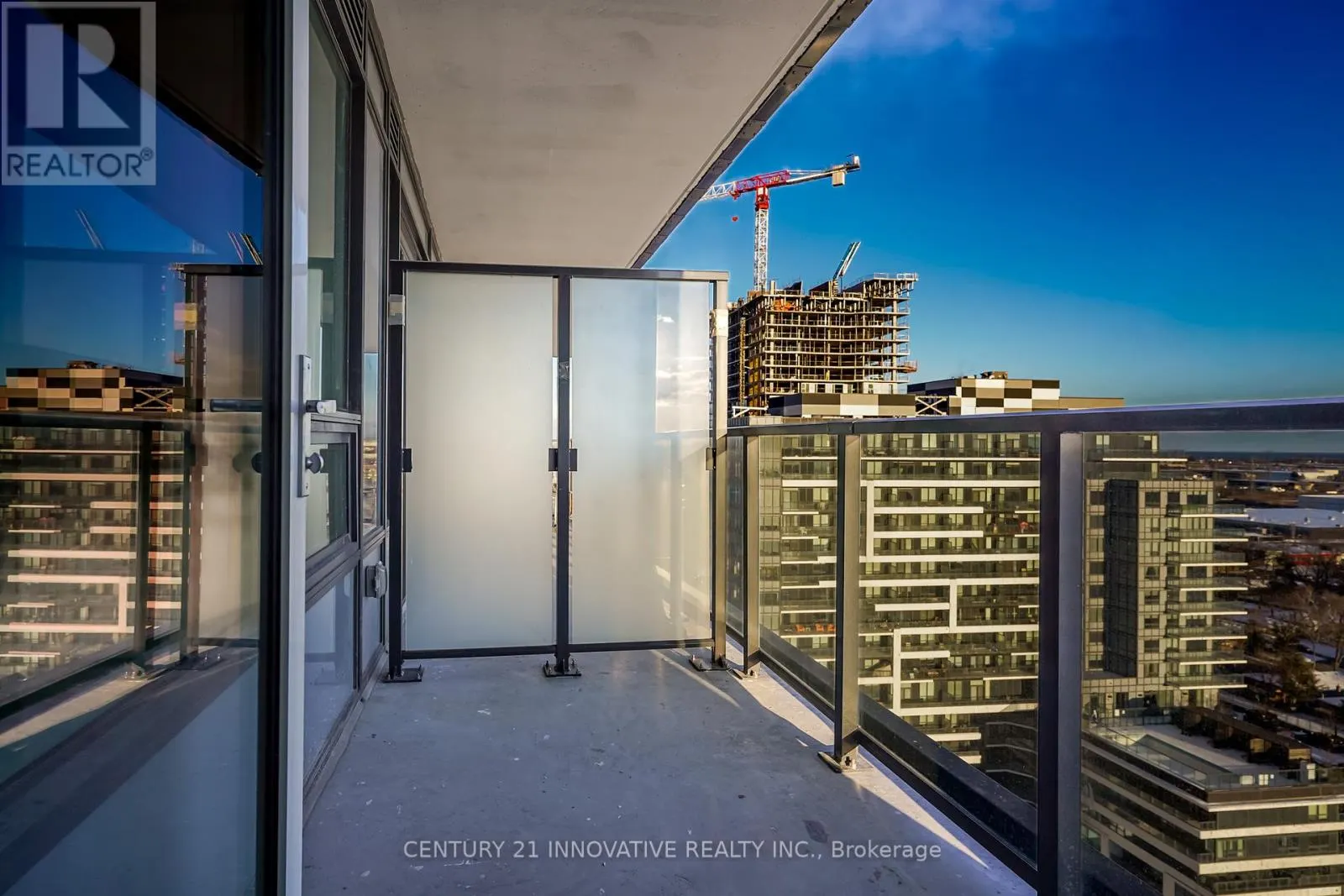 1703 - 1435 CELEBRATION DRIVE