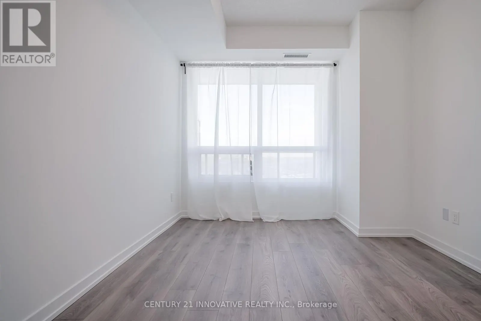 1703 - 1435 CELEBRATION DRIVE