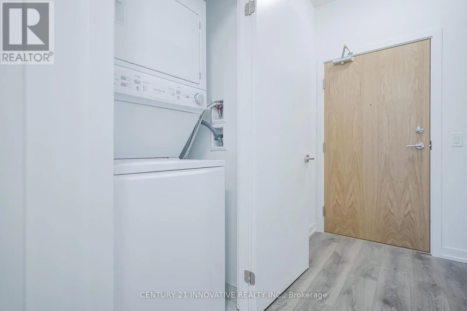 1703 - 1435 CELEBRATION DRIVE