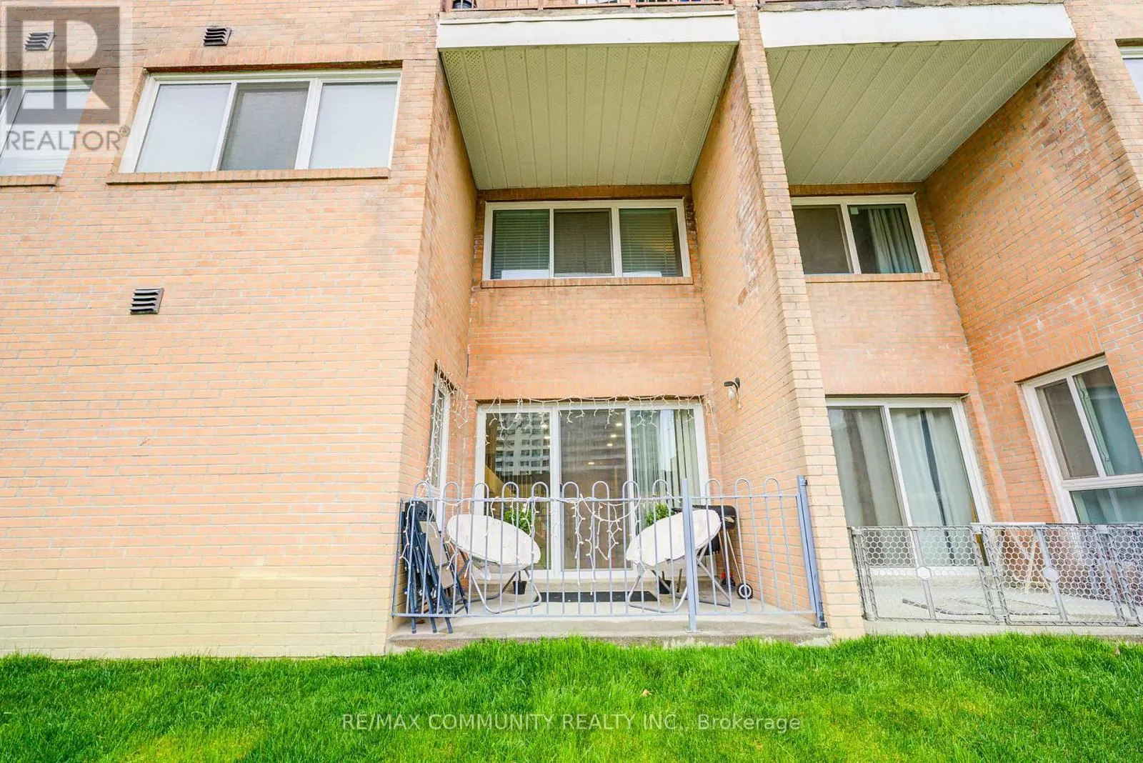 1078 - 100 MORNELLE COURT