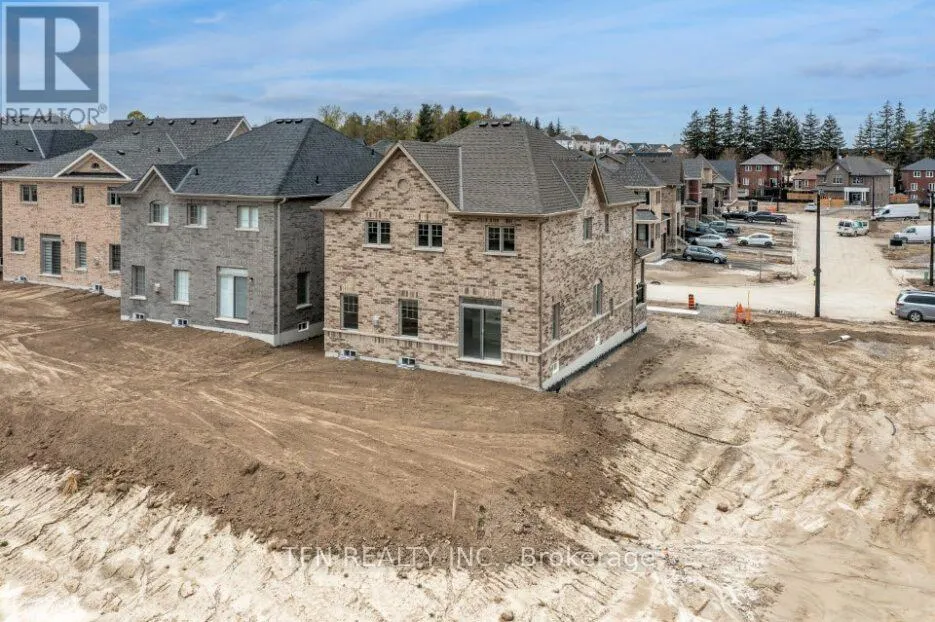 55 ROBIN TRAIL