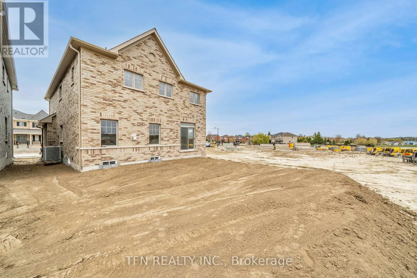55 ROBIN TRAIL