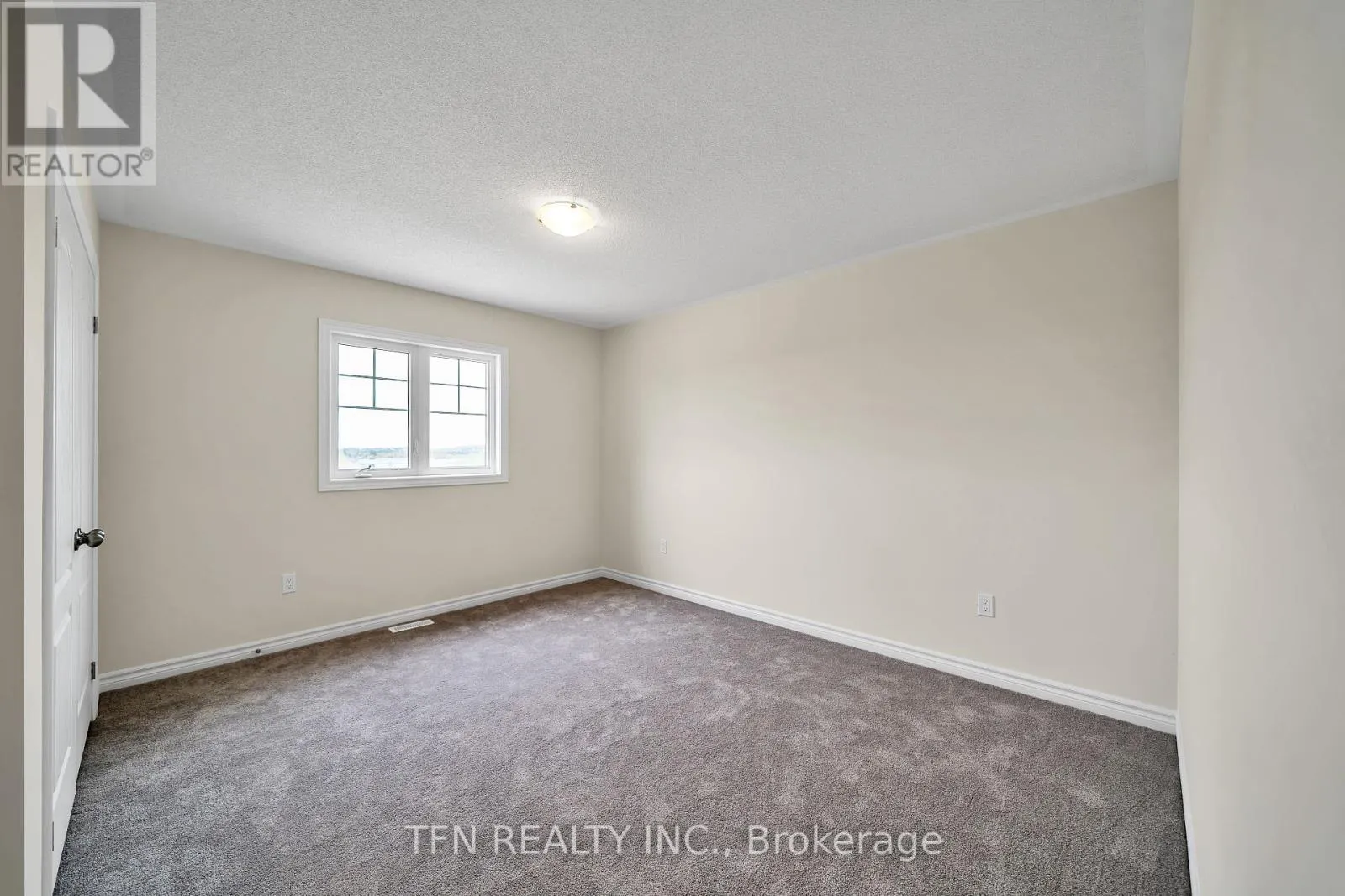 55 ROBIN TRAIL