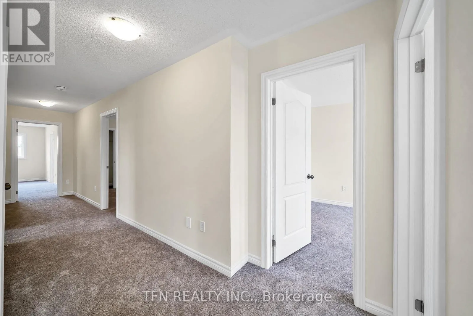 55 ROBIN TRAIL