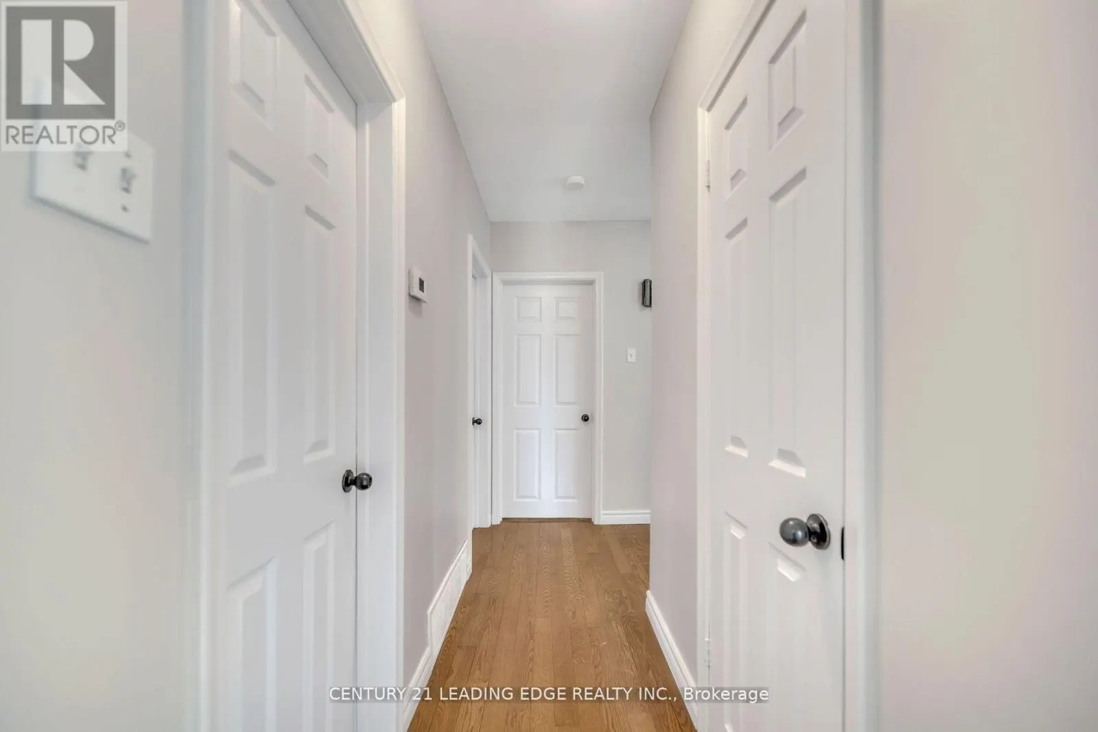 21 ROSSANDER COURT