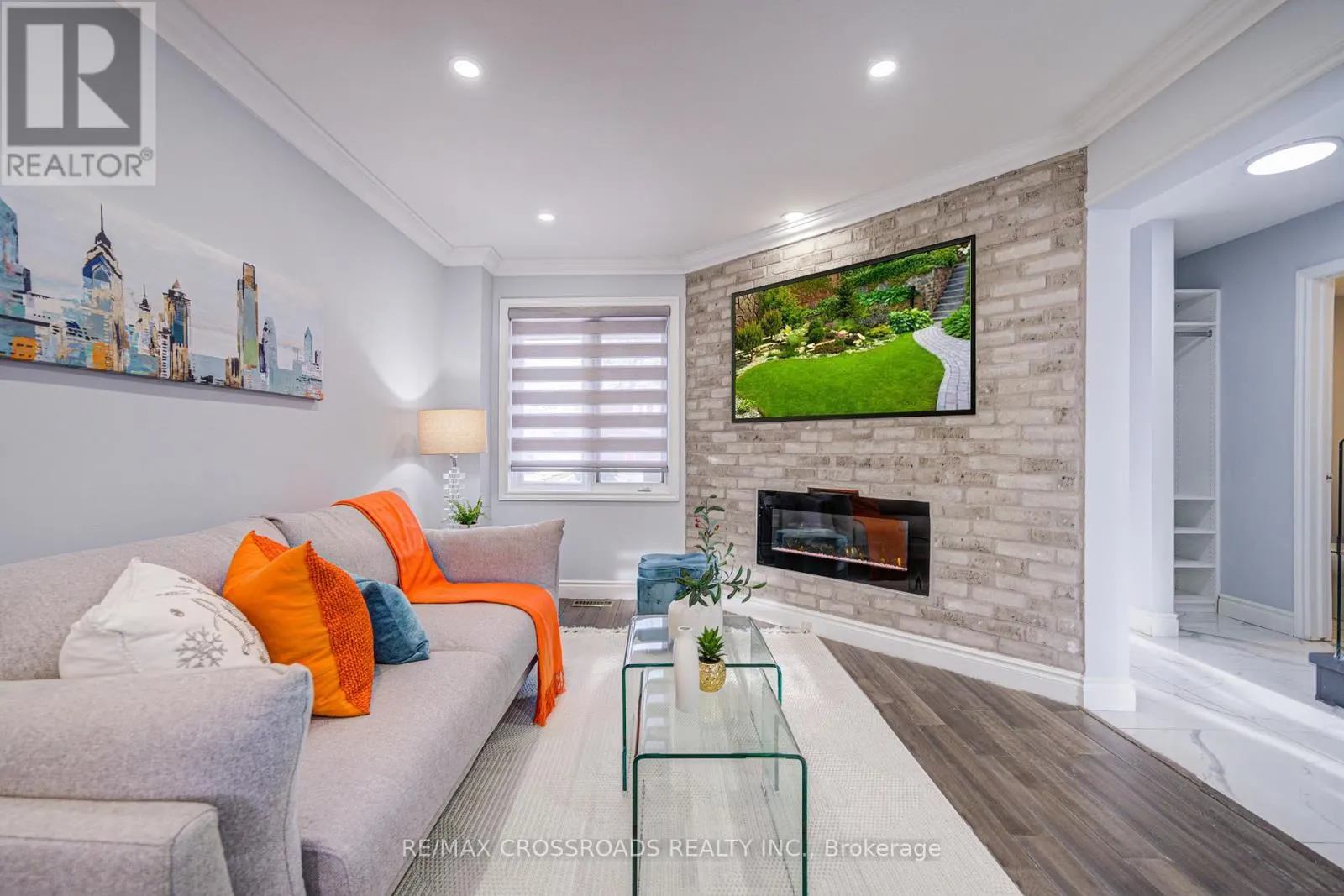 93 MCMANN CRESCENT