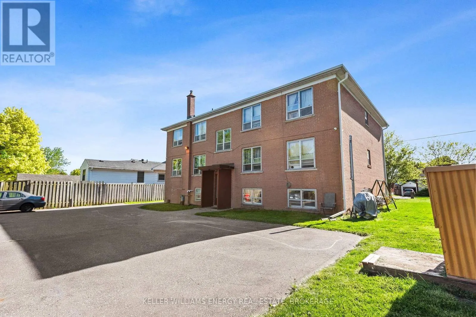 1-6 - 117 CROMWELL AVENUE, #1-6