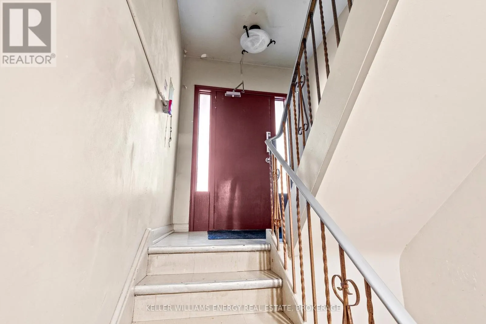 1-6 - 117 CROMWELL AVENUE, #1-6