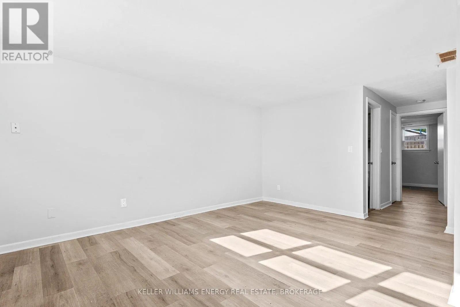 1-6 - 117 CROMWELL AVENUE, #1-6