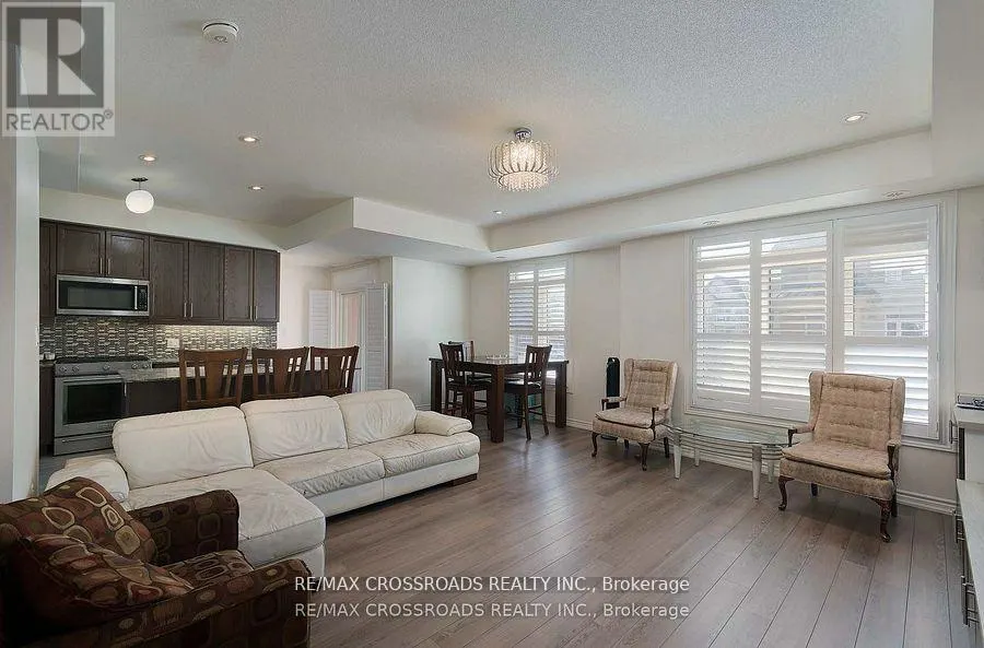 12 - 2726 WILLIAM JACKSON DRIVE