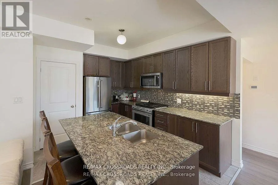 12 - 2726 WILLIAM JACKSON DRIVE