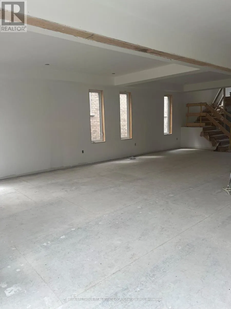 14 FORESTLANE WAY