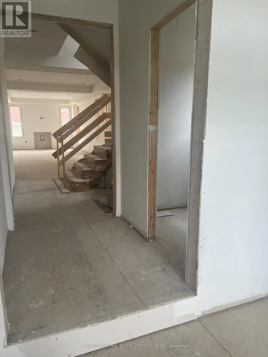 14 FORESTLANE WAY