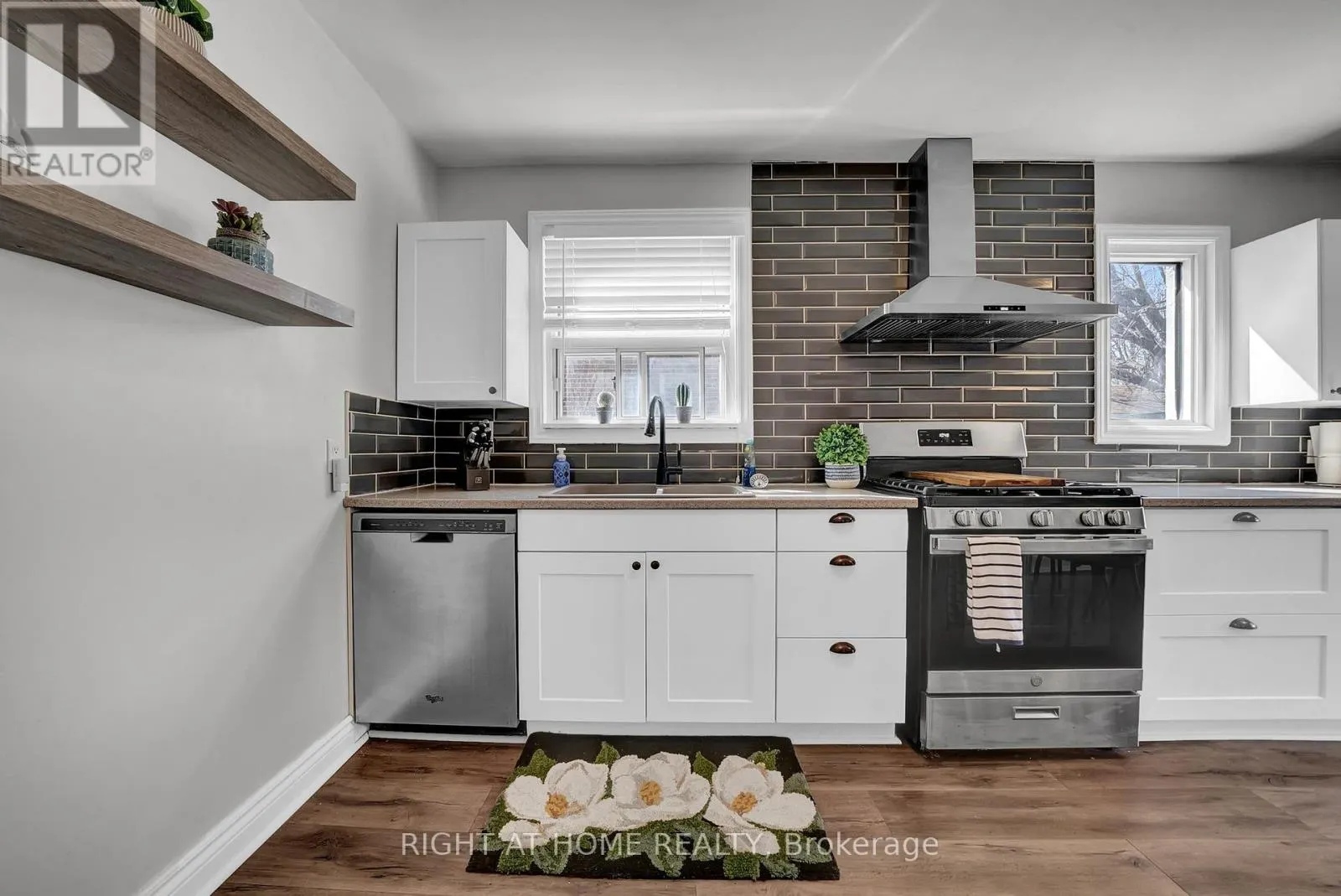 244 OSHAWA BOULEVARD