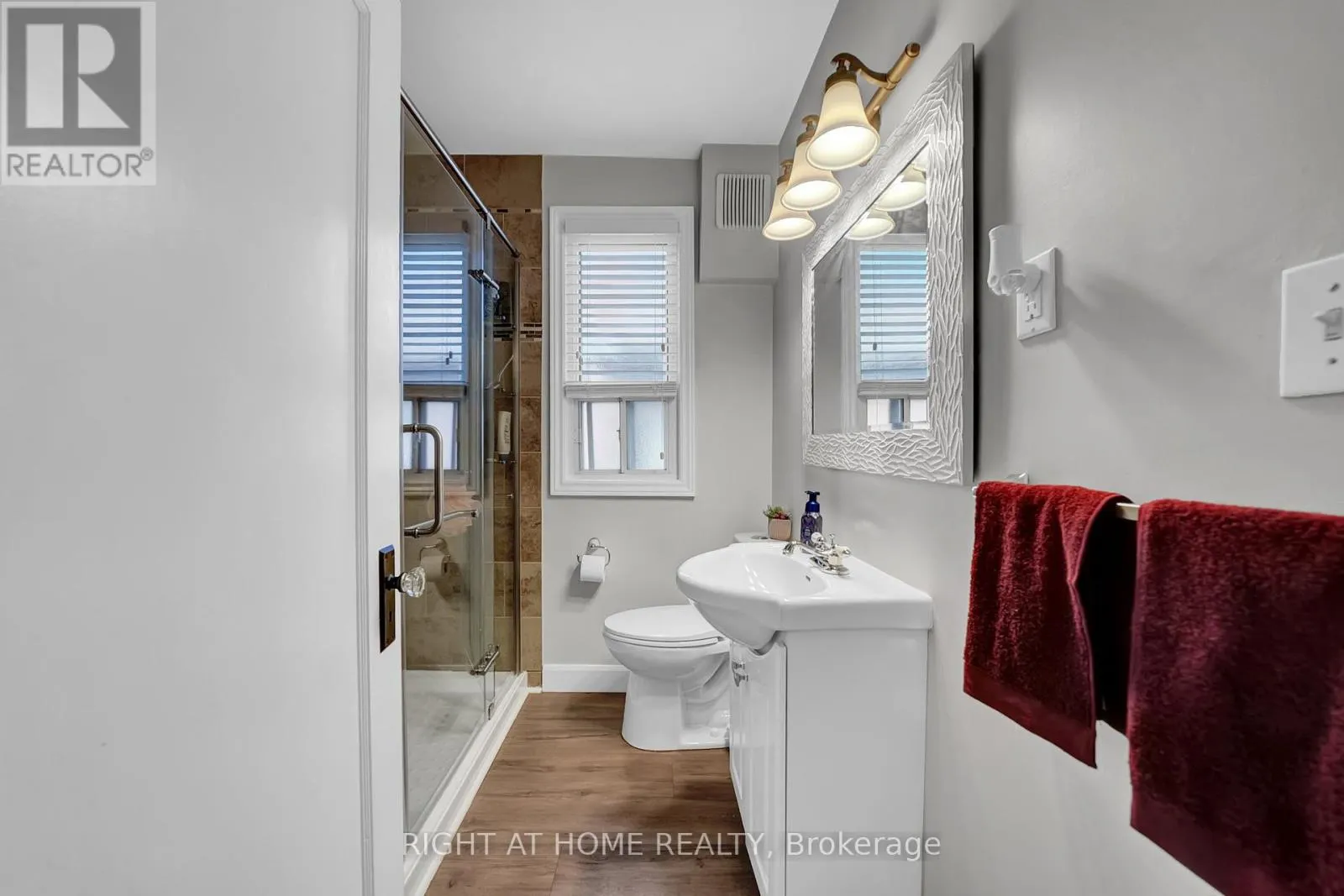 244 OSHAWA BOULEVARD