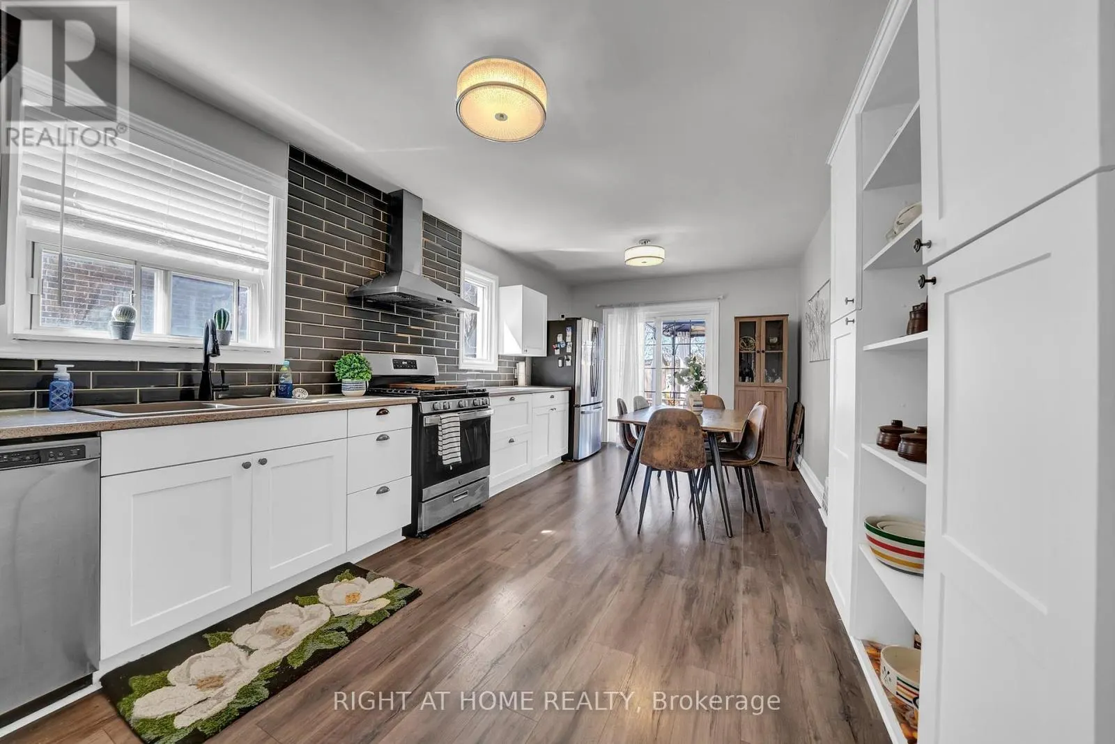244 OSHAWA BOULEVARD