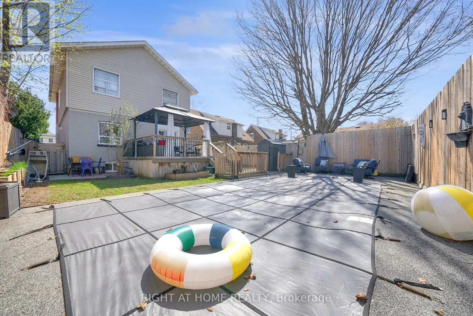 244 OSHAWA BOULEVARD