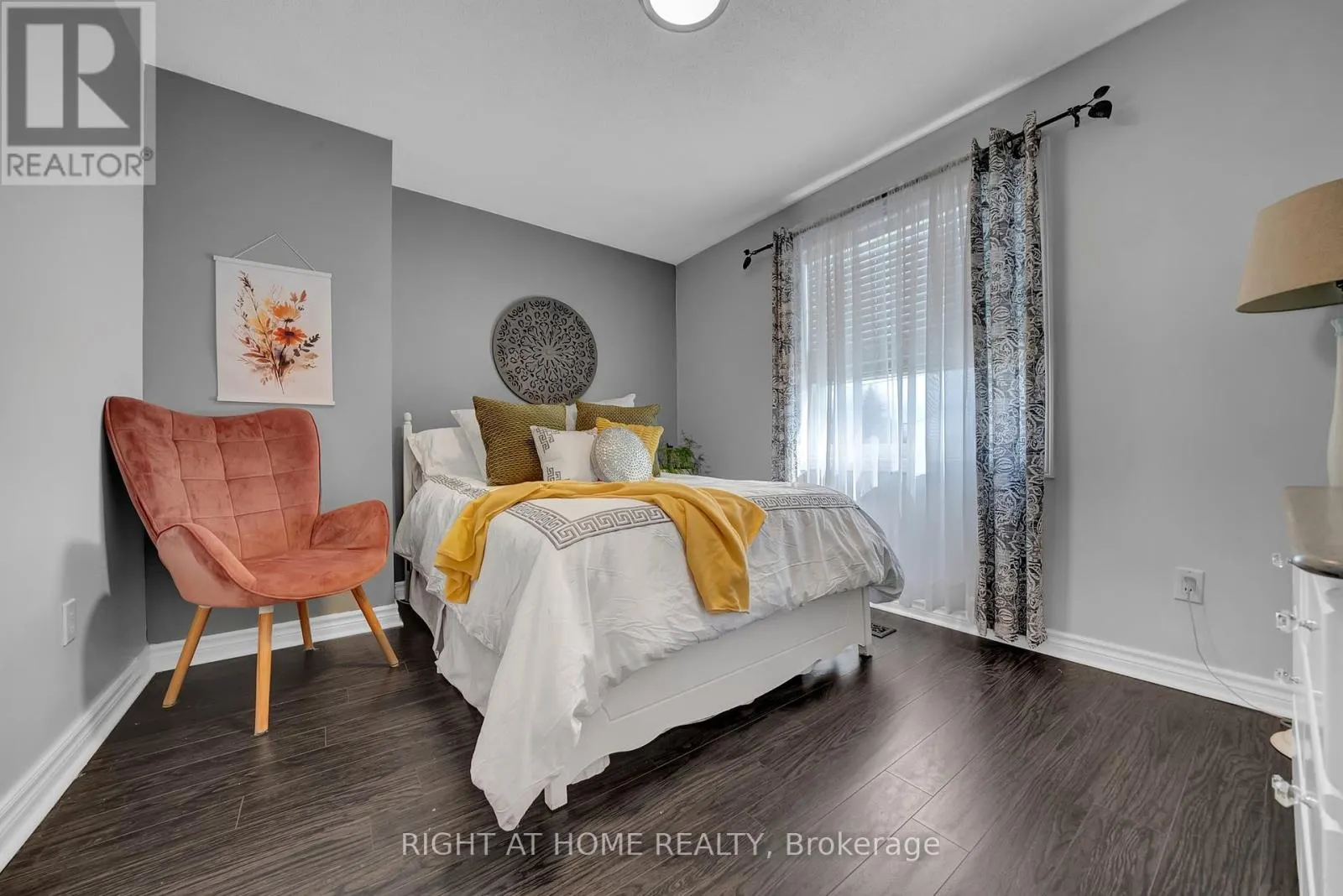 244 OSHAWA BOULEVARD