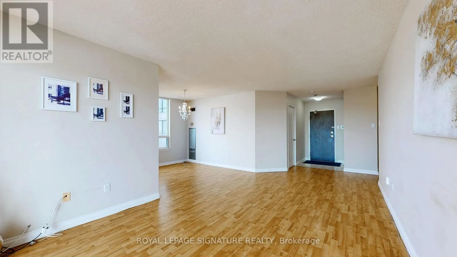 513 - 350 ALTON TOWERS CIRCLE