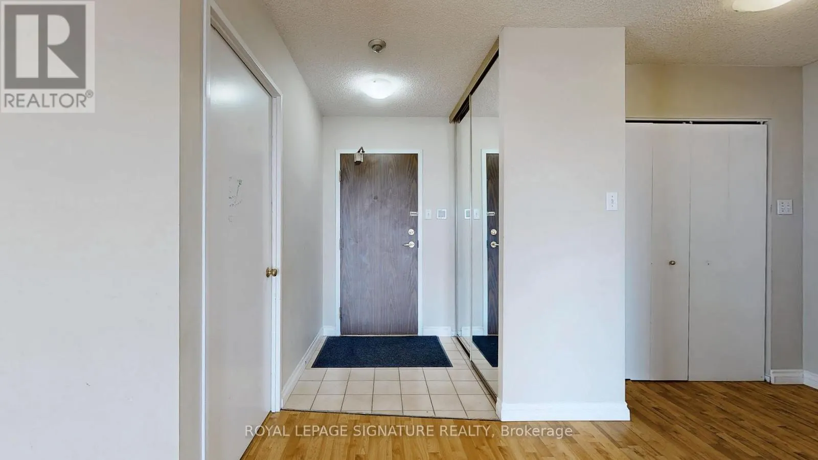 513 - 350 ALTON TOWERS CIRCLE