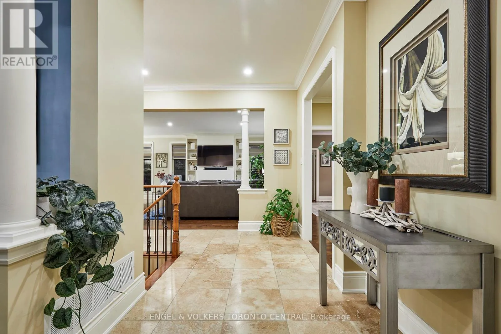 66 VARCOE ROAD