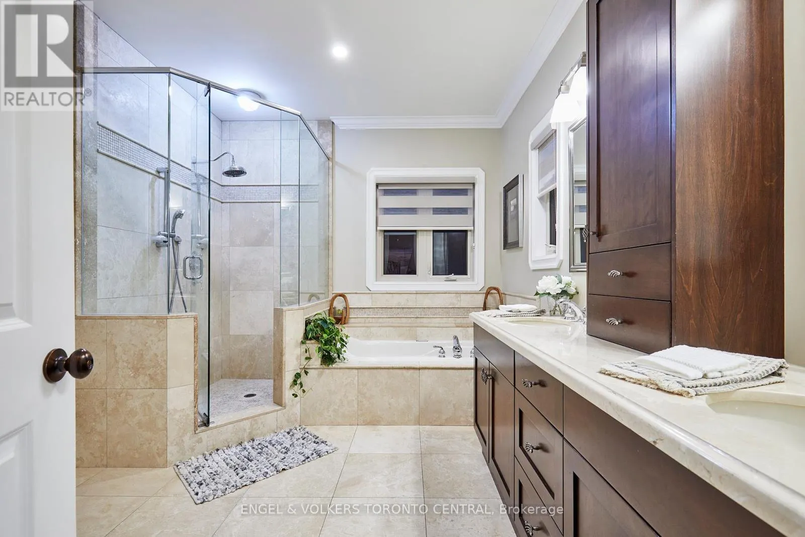 66 VARCOE ROAD