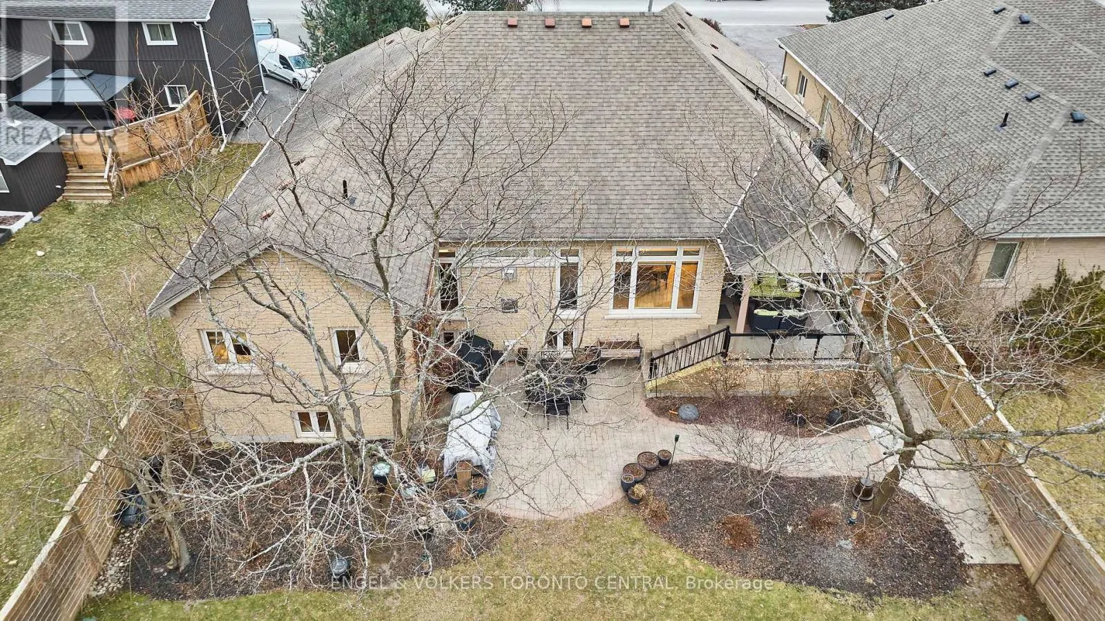 66 VARCOE ROAD