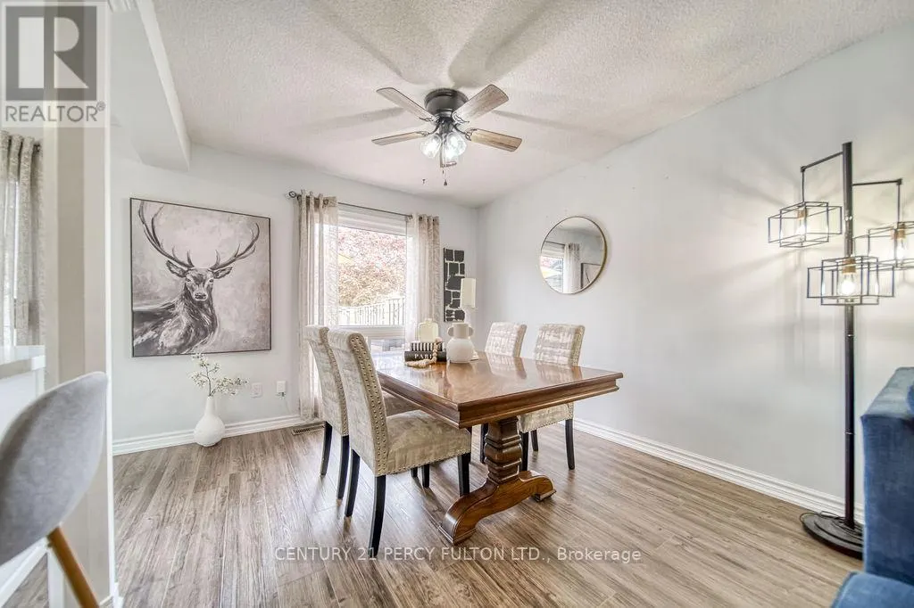 38 - 540 DORCHESTER DRIVE