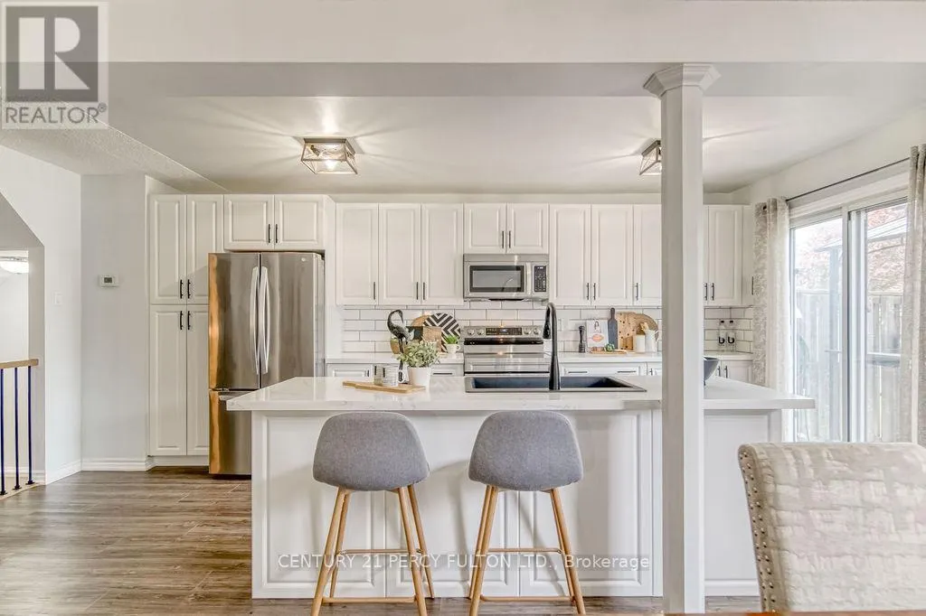 38 - 540 DORCHESTER DRIVE