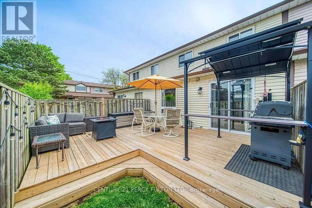 38 - 540 DORCHESTER DRIVE