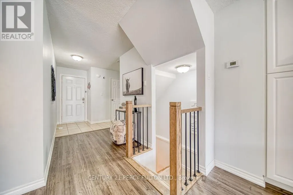 38 - 540 DORCHESTER DRIVE