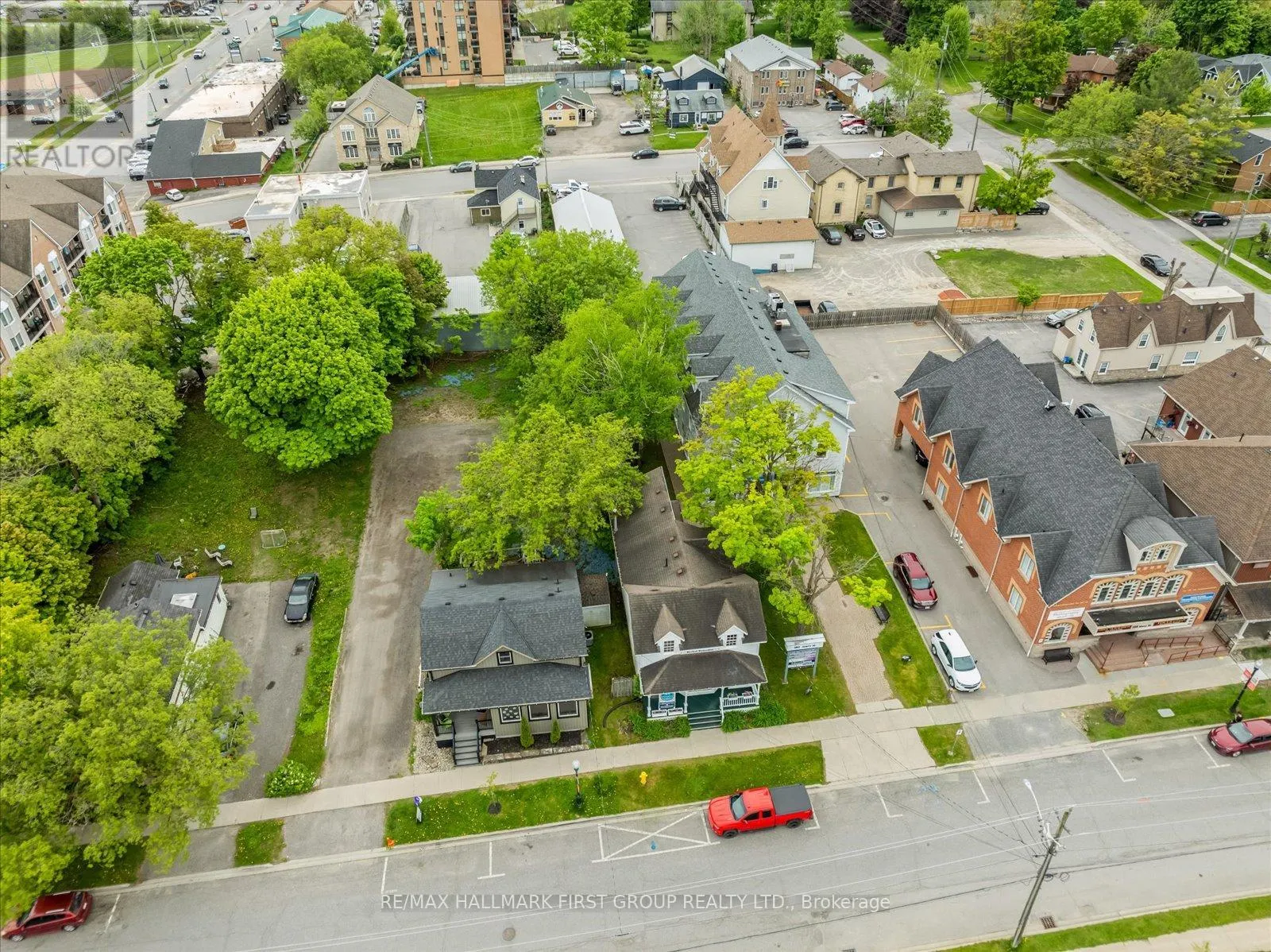 174 MARY STREET