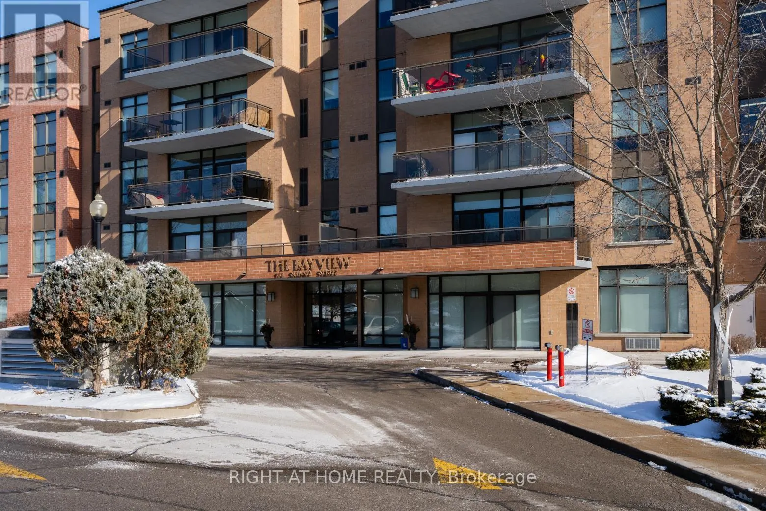 205 - 171 SHANLY STREET, #205