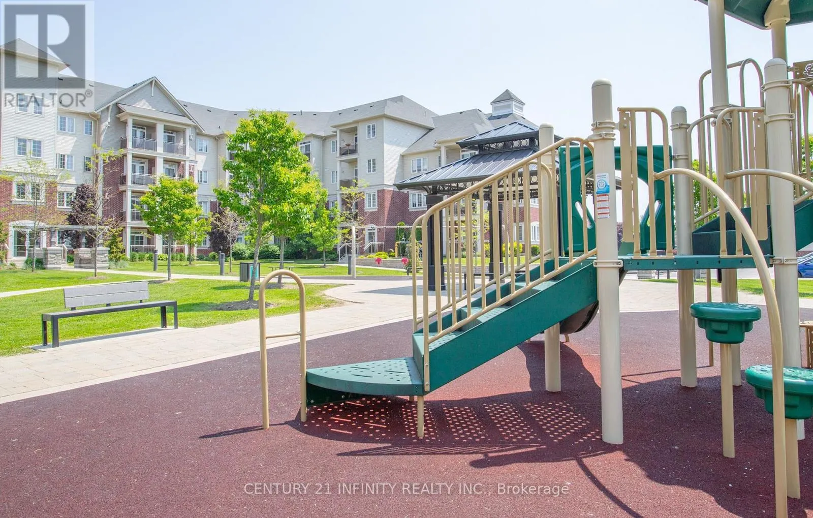 201 - 80 ASPEN SPRINGS DRIVE, #201