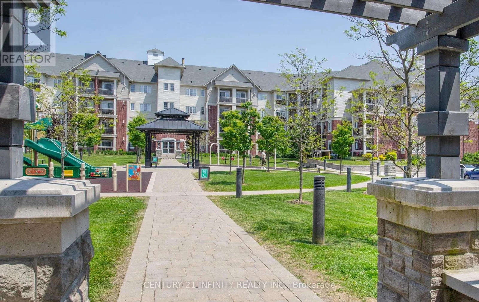 201 - 80 ASPEN SPRINGS DRIVE, #201
