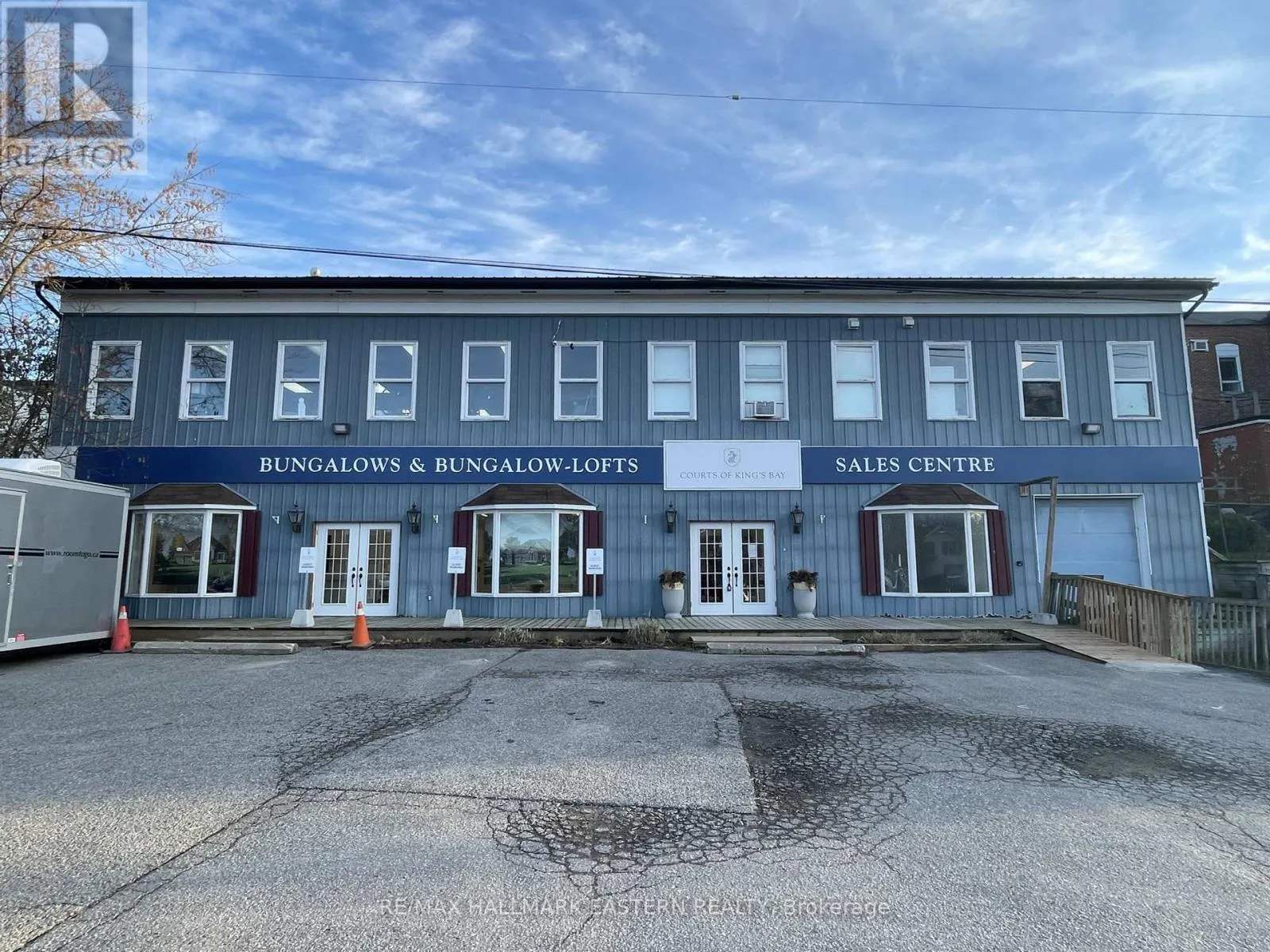 183 QUEEN STREET