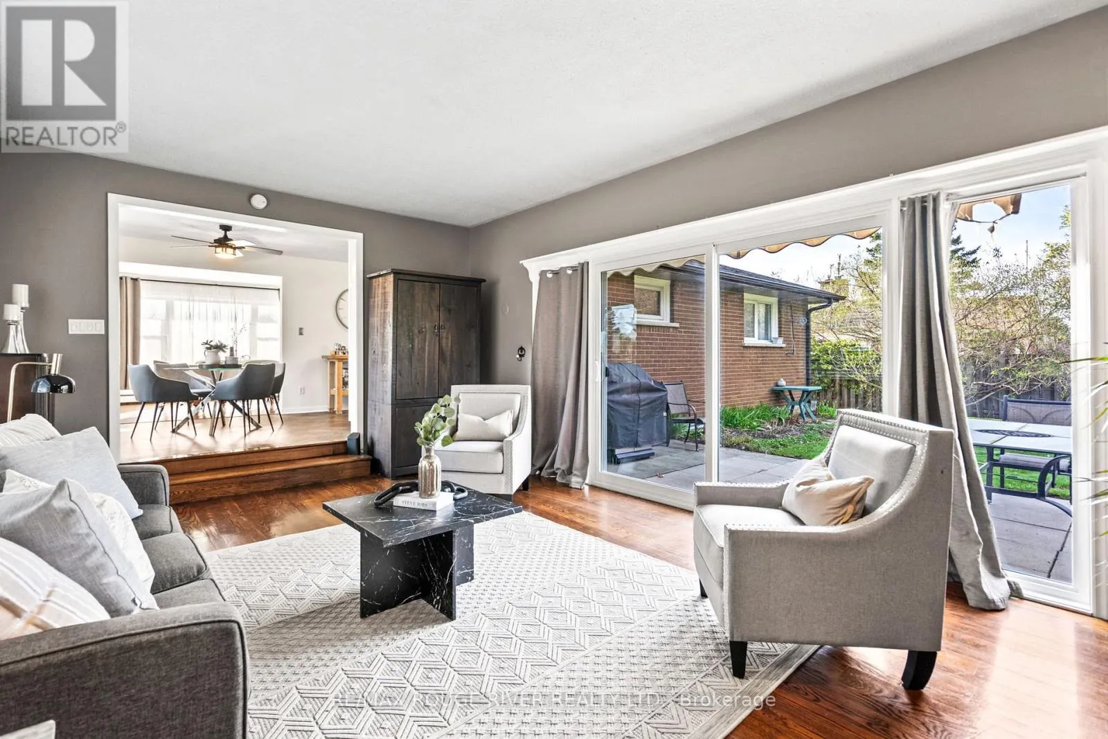 133 ELIZABETH CRESCENT