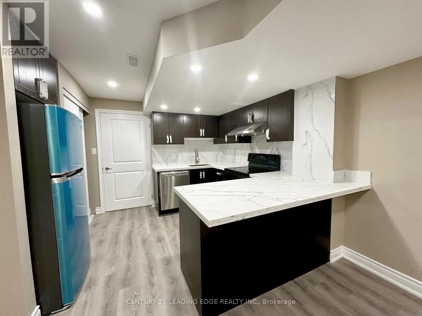 BSMT - 30 HUGGINS DRIVE