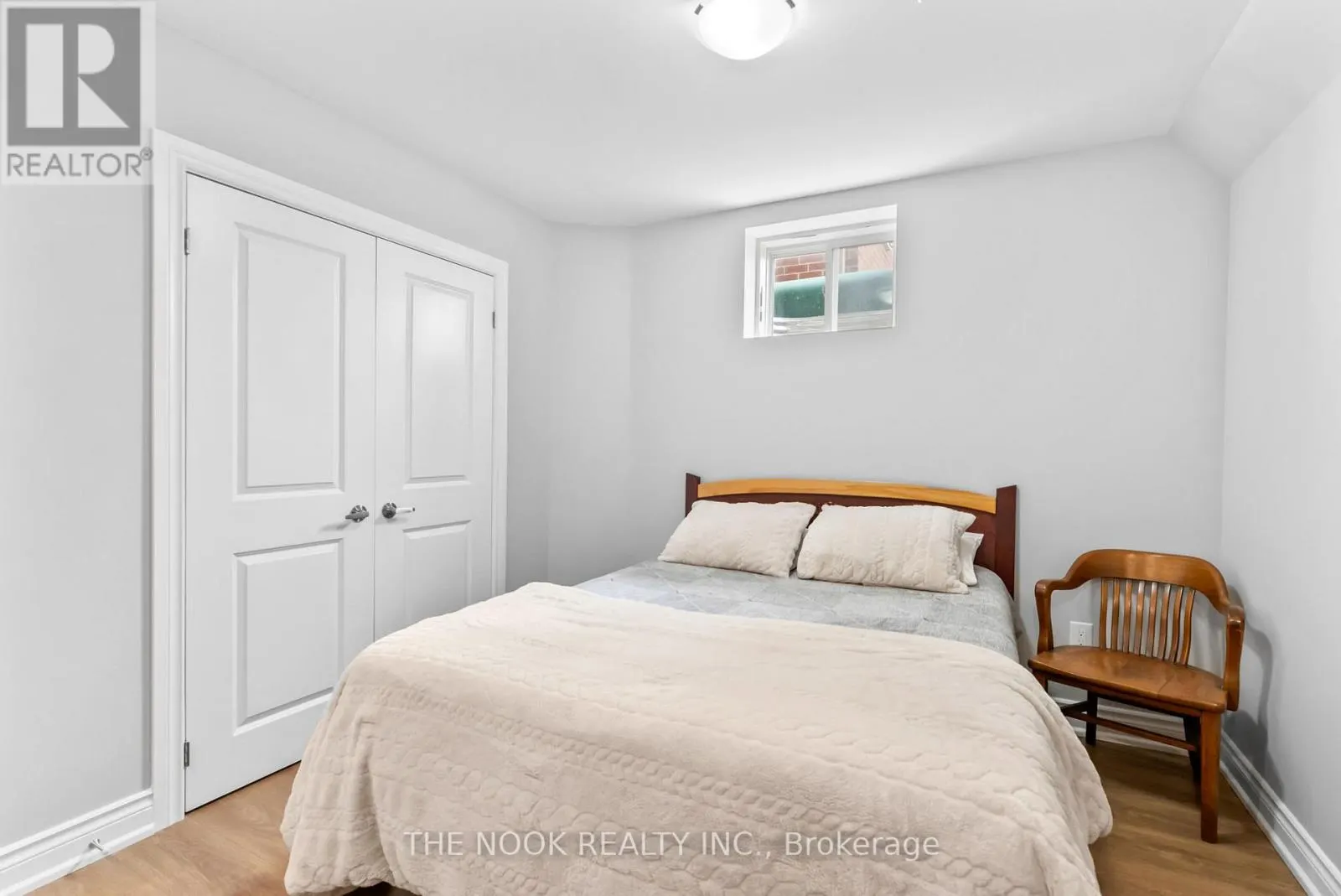 110 WAMSLEY CRESCENT