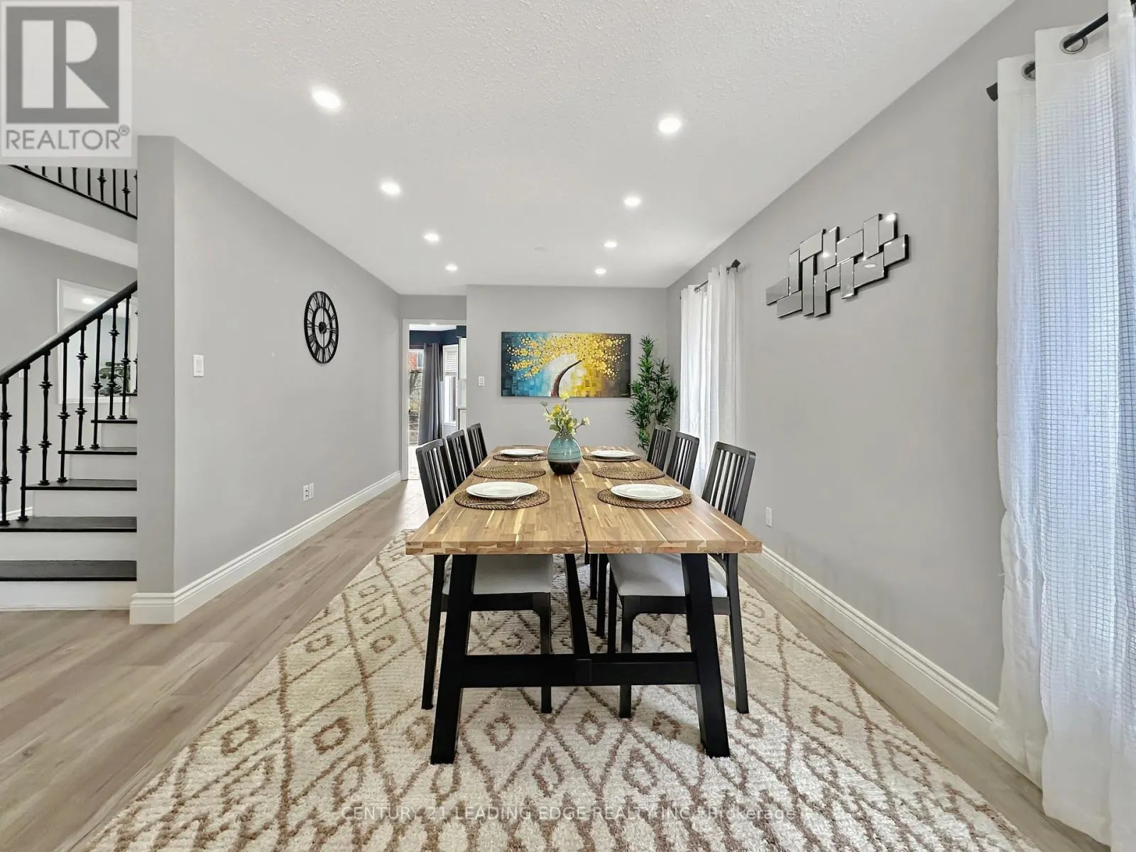 91 PERRYVIEW DRIVE