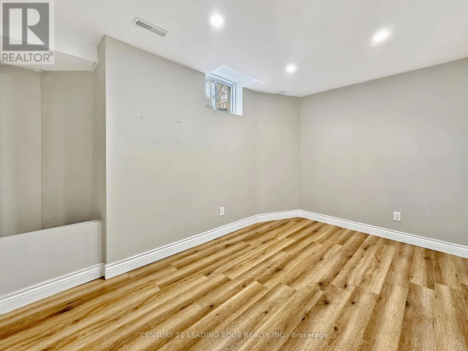 91 PERRYVIEW DRIVE